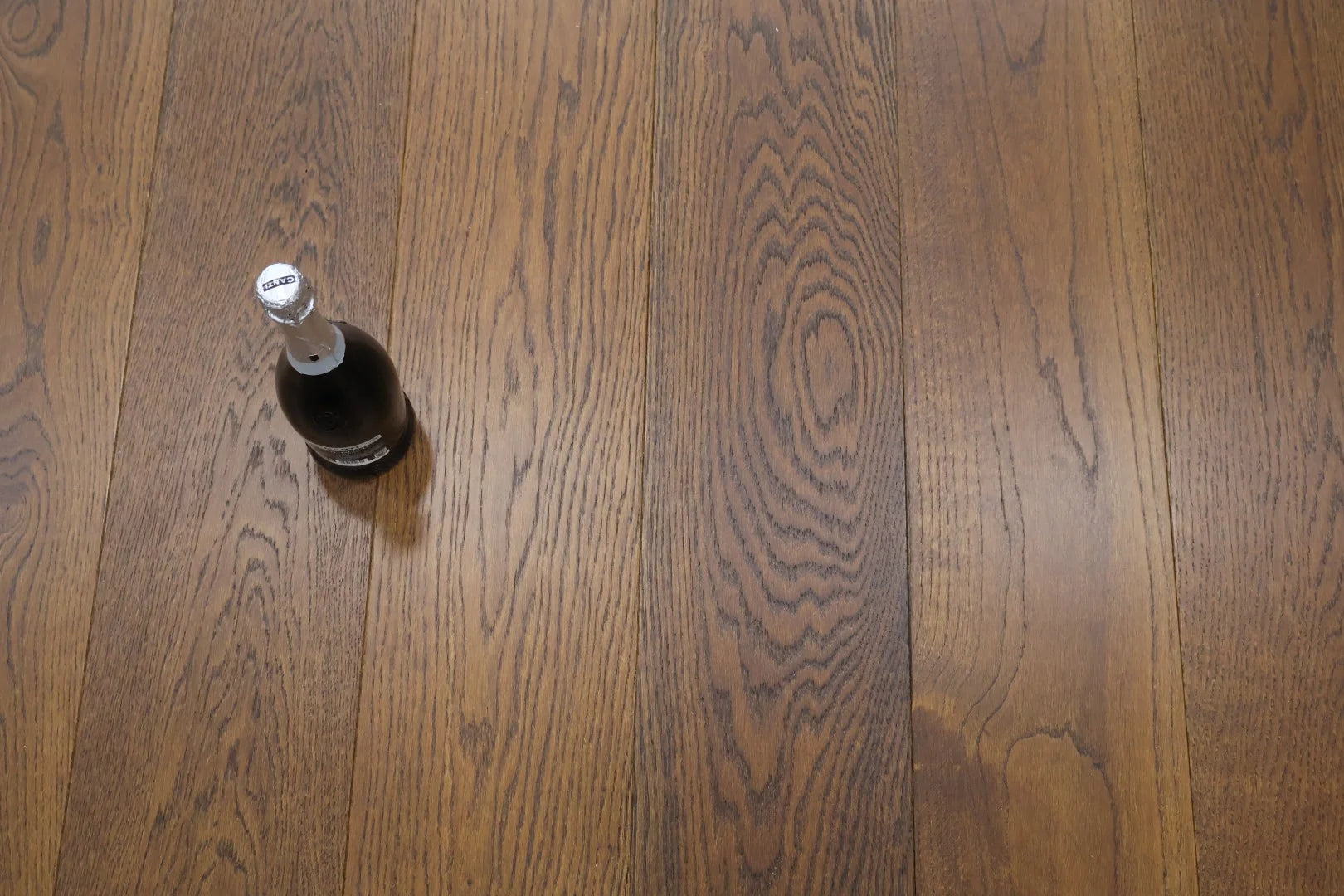 14(3)x220x2200 Hazelnut Brown Engineered Oak Flooring - Box Coverage 2.904m2