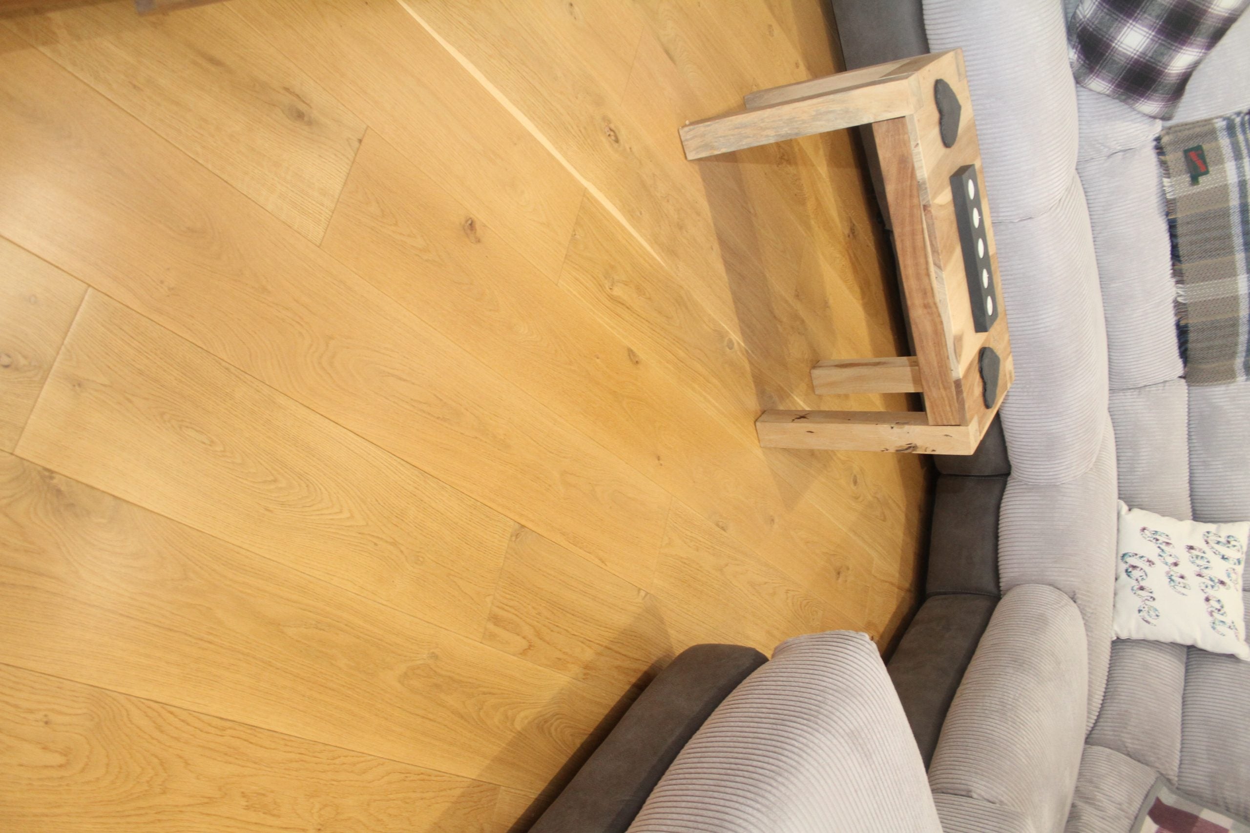 14(3)x190 Matt Lacquered Oak Flooring image 8