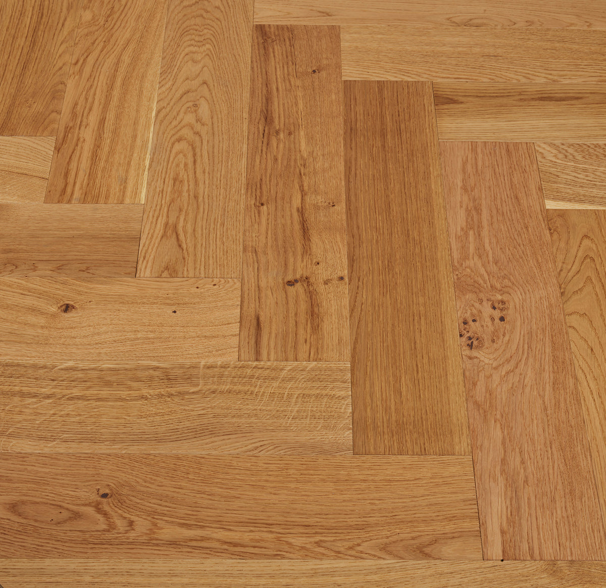 15(4)x120 UV Oiled Herringbone Oak Flooring H1011A - Free Sample image 0