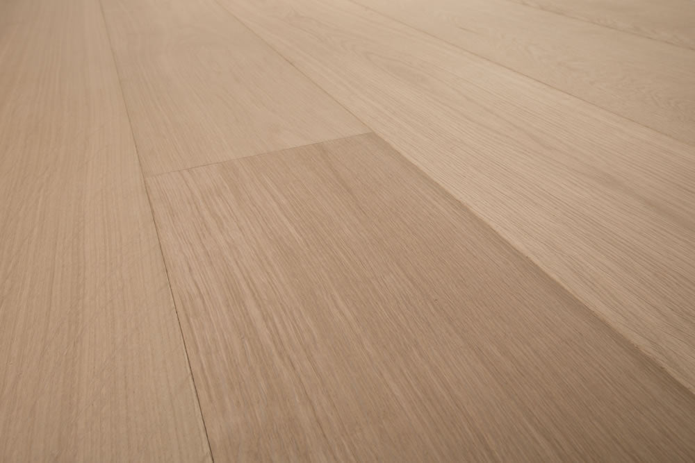 15(4)x189 Unfinished Oak Flooring image 0