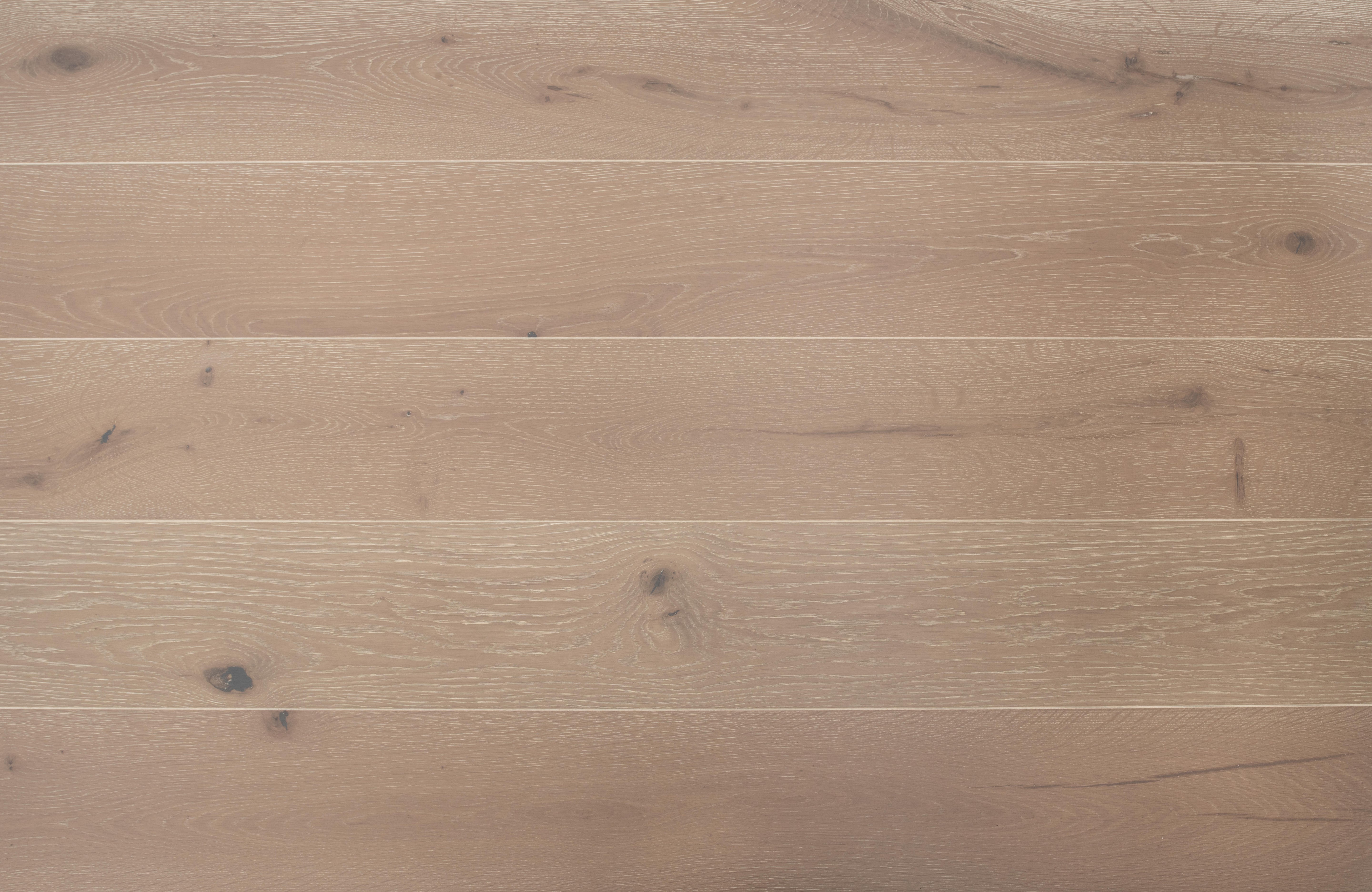 14(3)x190x1900 Brushed Smoked Whitewashed Engineered Oak Flooring