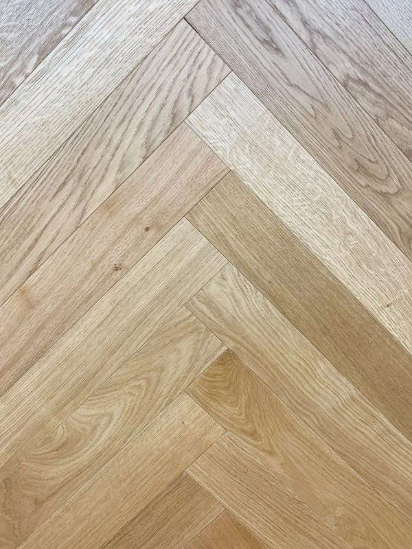 14(3)x125x600 Brushed Natural Oiled Herringbone Engineered Oak Flooring