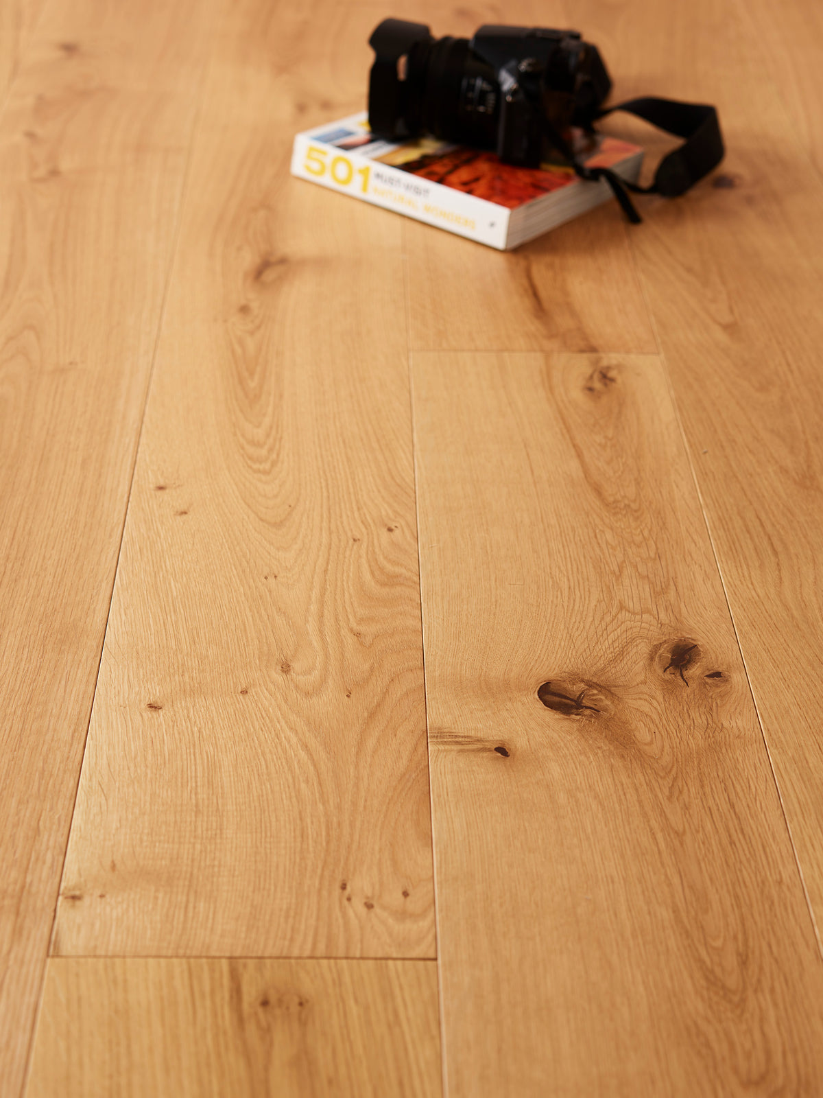14(3)x190x1900 Smooth UV Oiled Engineered Oak Flooring E2004 - Box Coverage 2.888m2