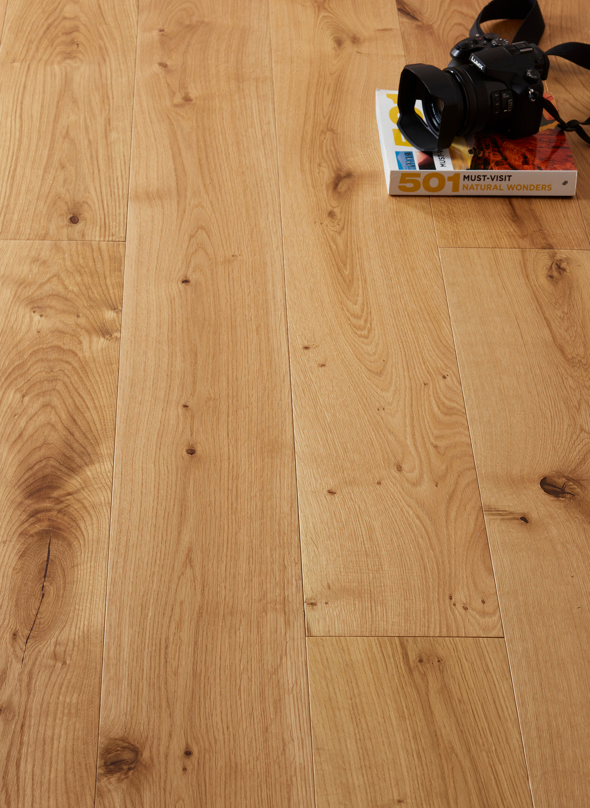 14(3)x190x1900 Smooth UV Oiled Engineered Oak Flooring E2004 - Box Coverage 2.888m2