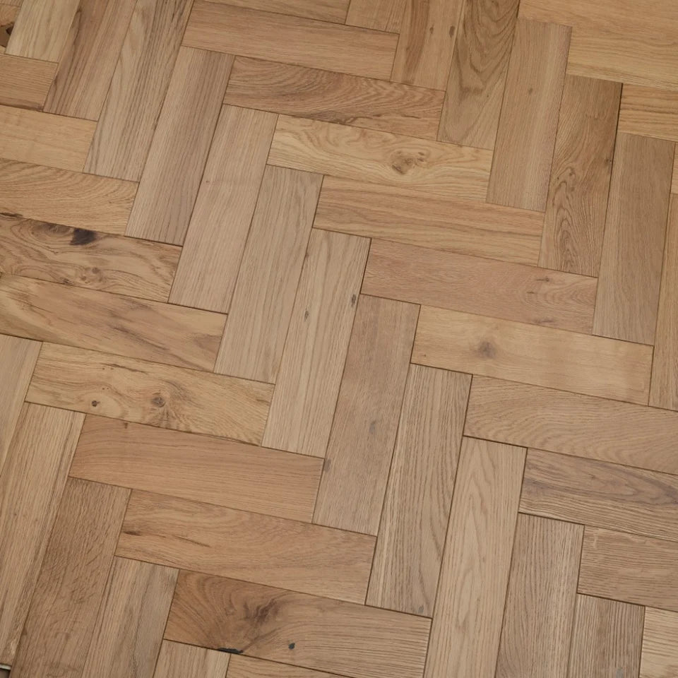 18(3)x80x300 Brushed Lacquered Engineered Oak Herringbone - Box Coverage 1.440m2