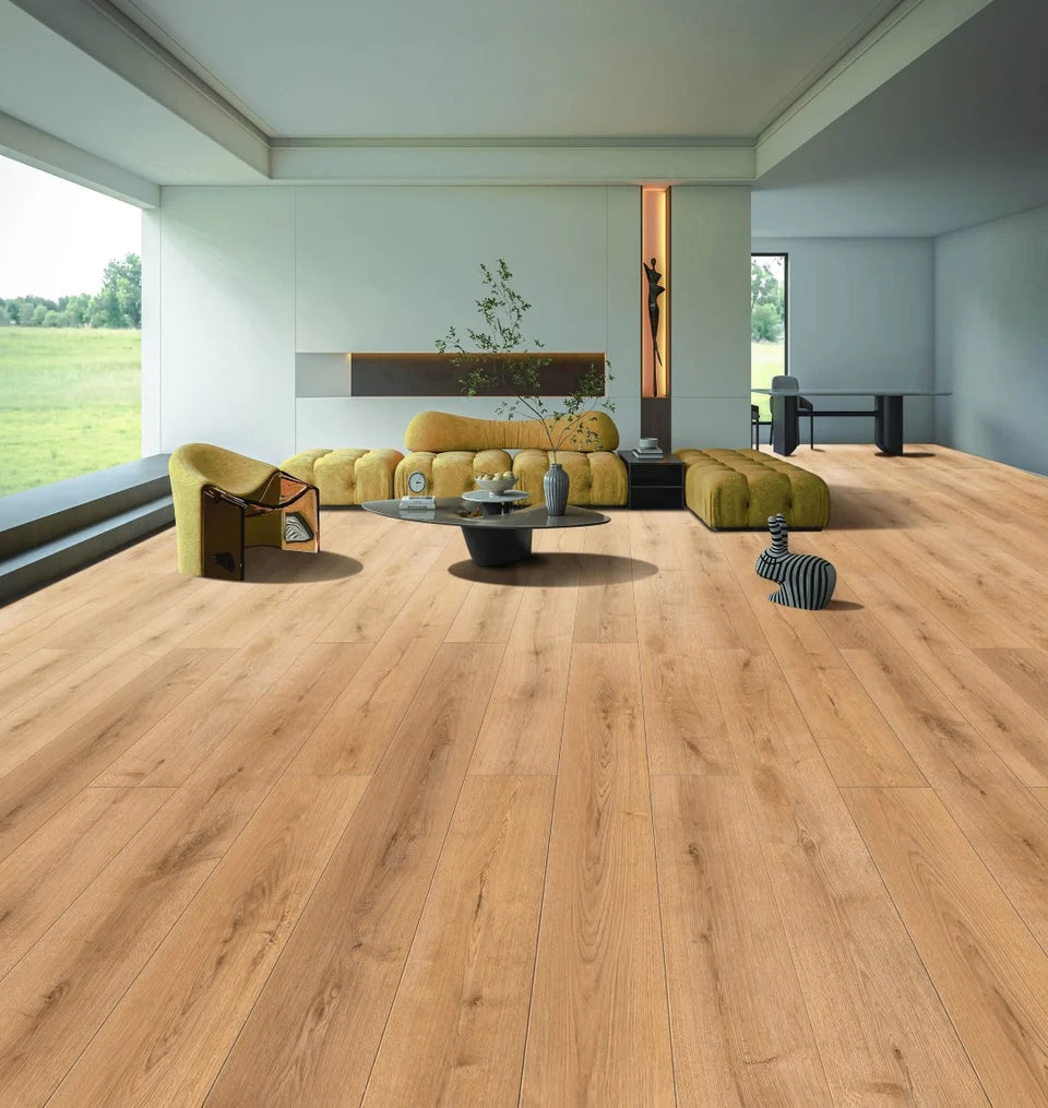 12mm x 198mm x 1218mm Golden Oak Laminate Flooring - LAM332