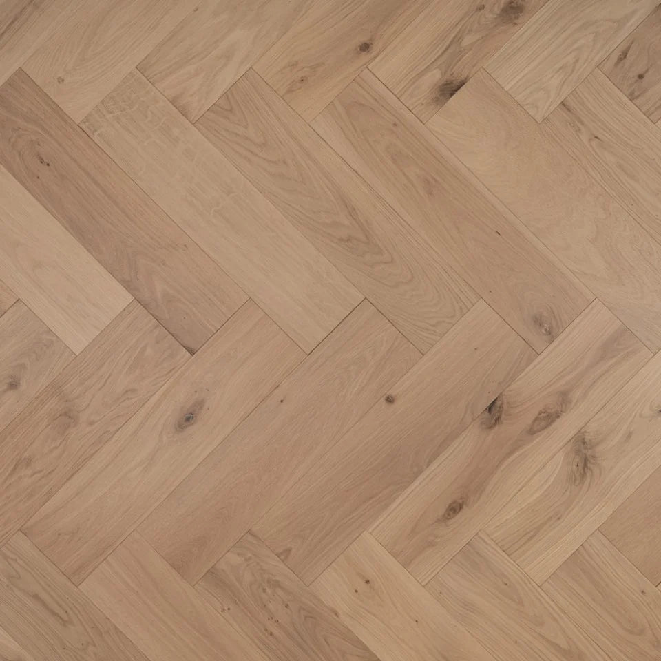 14(3)x150x600 Invisible Lacquered Herringbone - Box Coverage 1.8m2