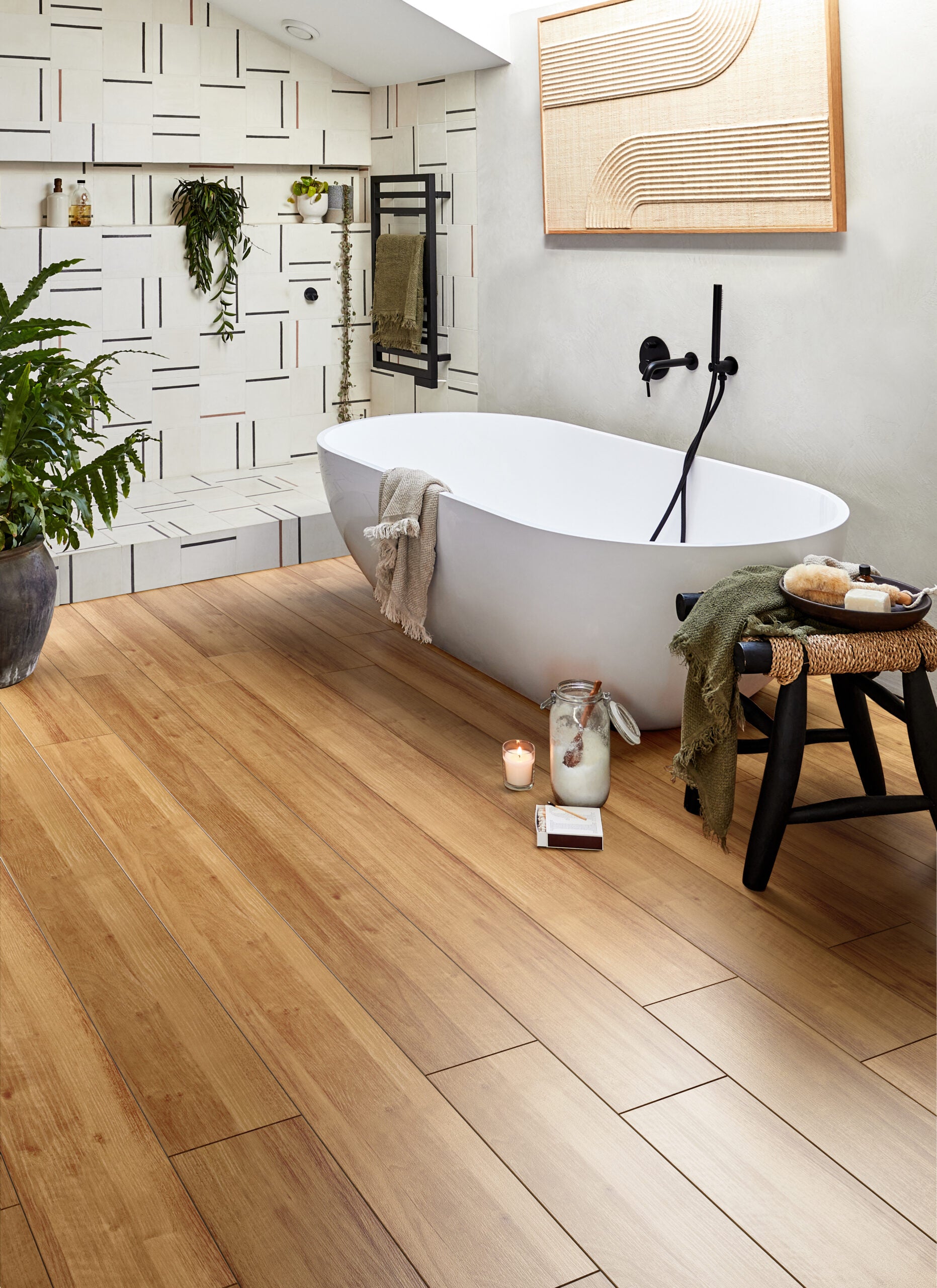 20(6)x190 Lacquered Engineered Oak Flooring image 0