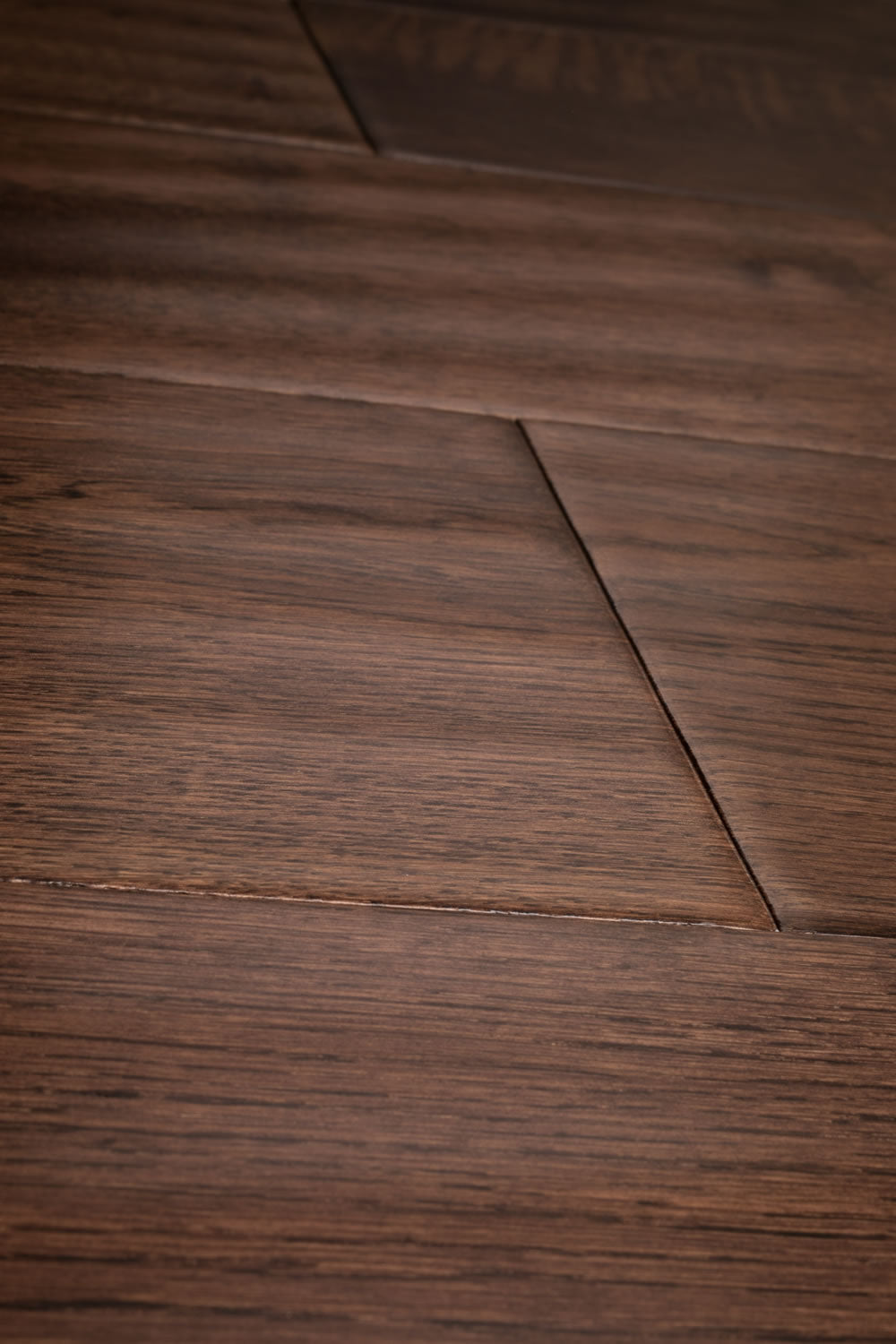 15(4)x189 Hand Scraped Vintage Oak Flooring image 1