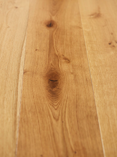 20(6)x190 Lacquered Engineered Oak Flooring image 1