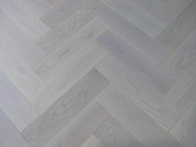 14(3)x125x600 White Oiled Engineered Oak Herringbone - Box Coverage 1.2m2
