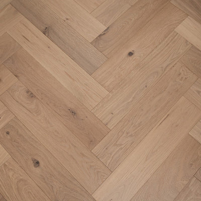 14(3)x125x600 Unfinished Herringbone Oak Flooring image 0