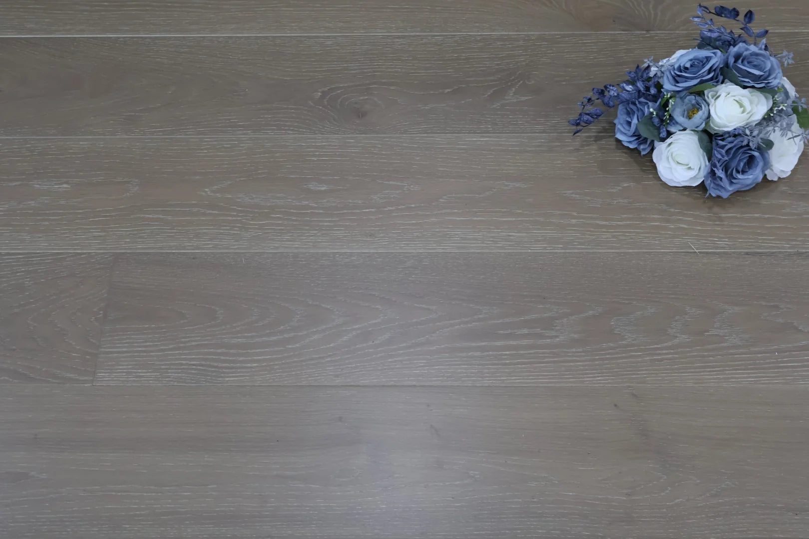 14(3)x220x2200 Sandy Grey Oiled Engineered Oak Flooring - Box Coverage 2.904m2