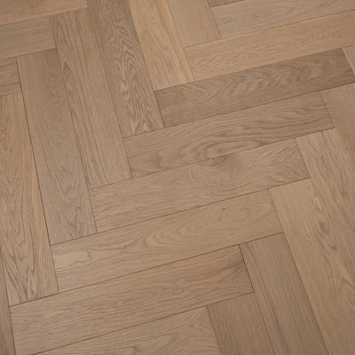 14(3)x125x600 Invisible Lacquered Herringbone Engineered Oak Flooring - Box Coverage 1.2m2