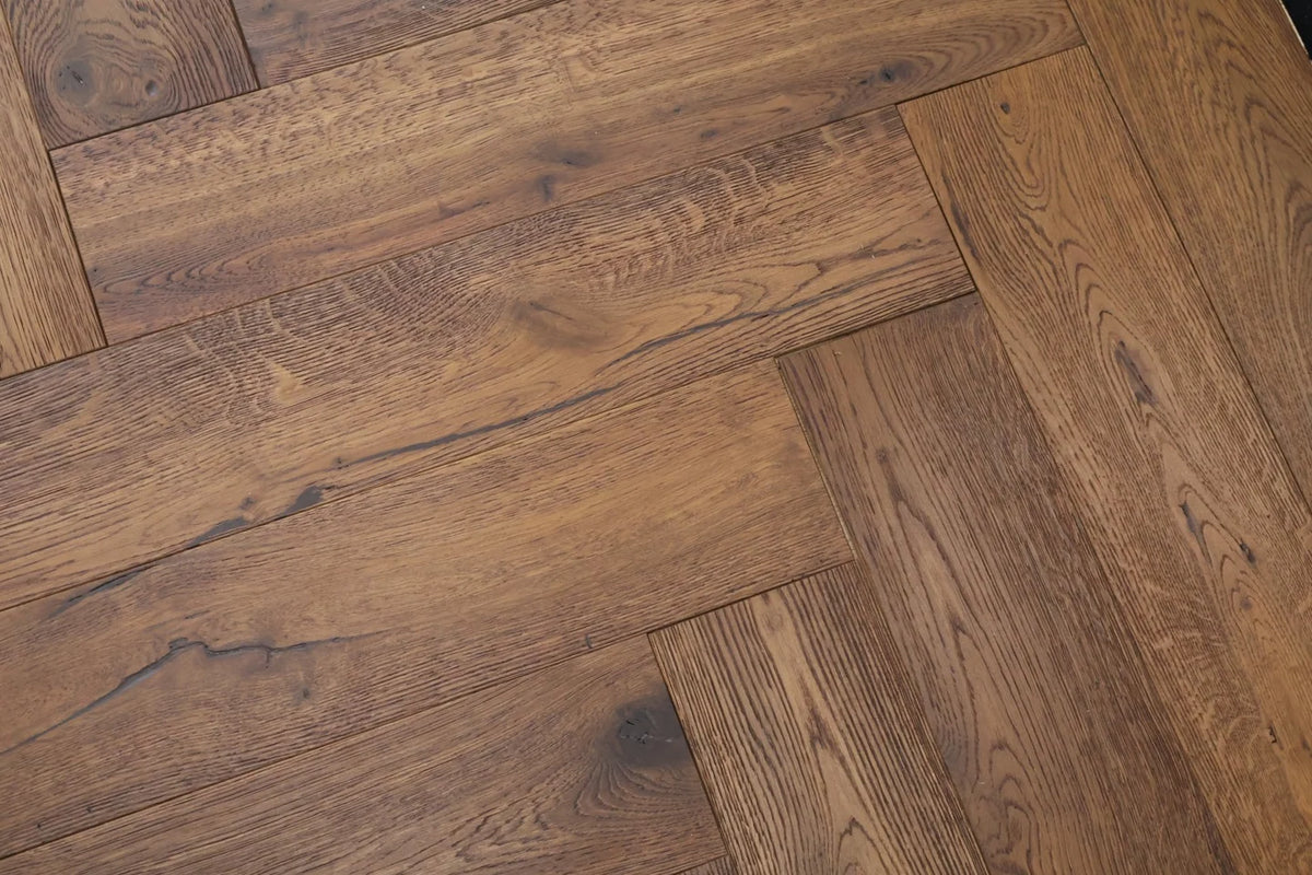 14(3)x125x600 Antique Brown Brushed Oiled Herringbone Engineered Oak Flooring - Box Coverage 1.2m2