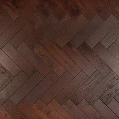 18(3)x80x300 Walnut Stain Brushed Lacquered Engineered Oak Herringbone - Box Coverage 1.440m2
