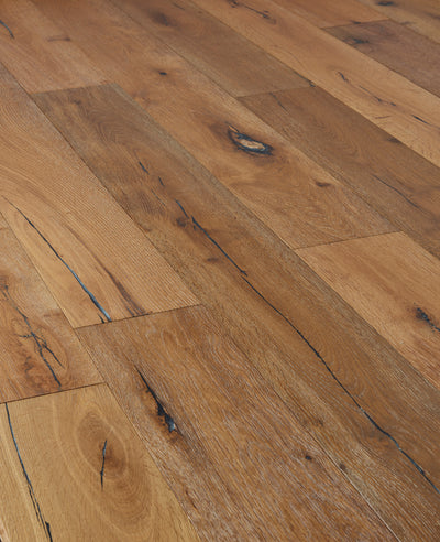 14(3)x190x1900 Smoked Brushed Light White Engineered Oak Flooring L1002
