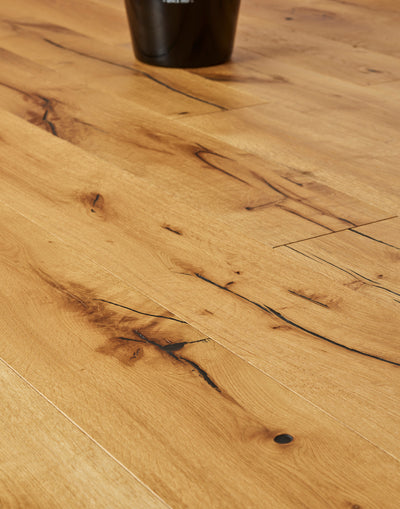14(3)x190x1900 Brushed Oiled Engineered Oak Flooring L1004