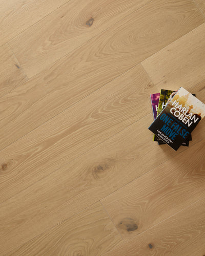 14(3)x190x1900 Brushed Ice White UV Oiled Engineered Oak Flooring M4003