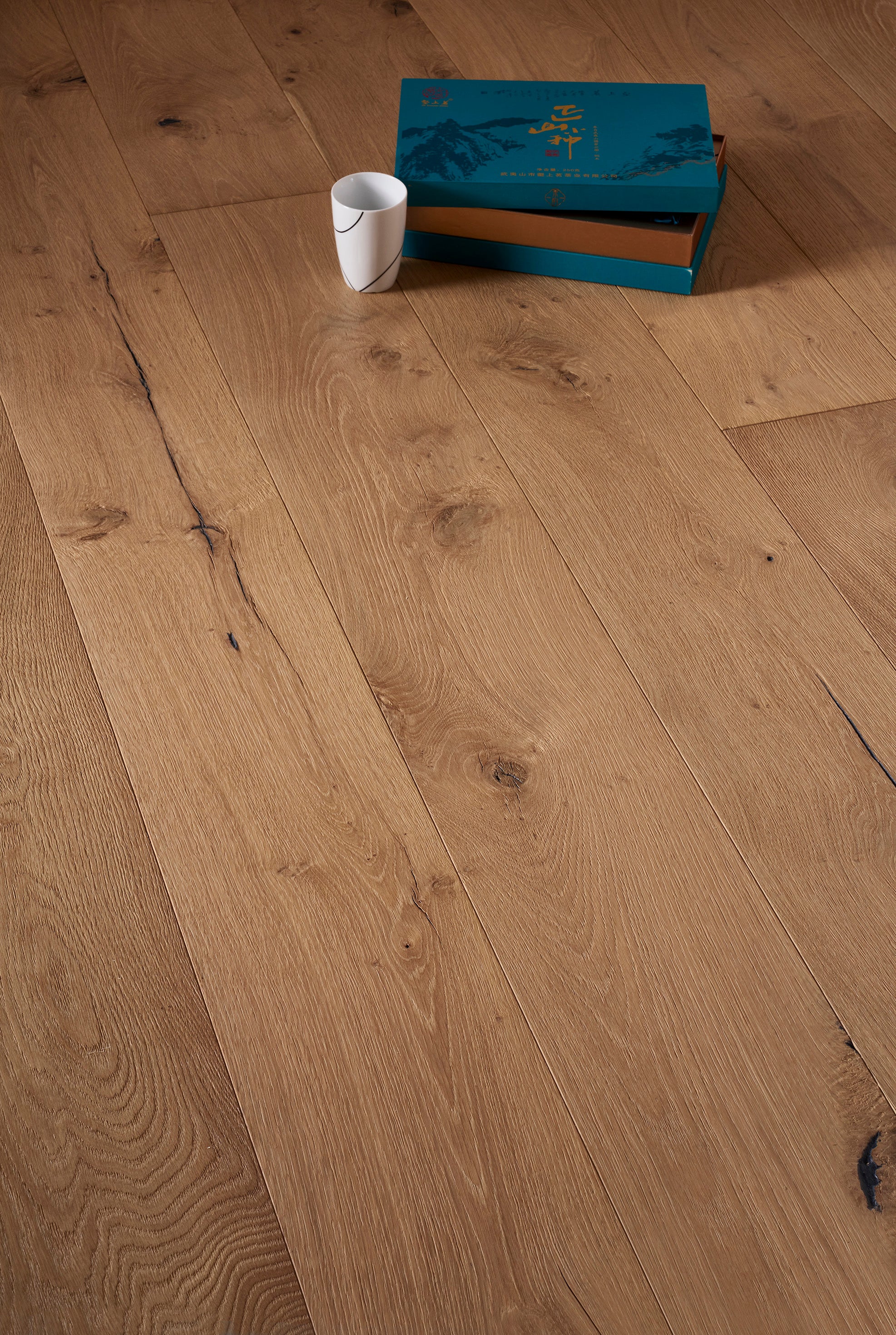 14(3)x220x2200 Brushed Invisible Raw Reactive Stain Sunken Filler Engineered Oak Flooring MAYON220 - Box Coverage 2.094m2