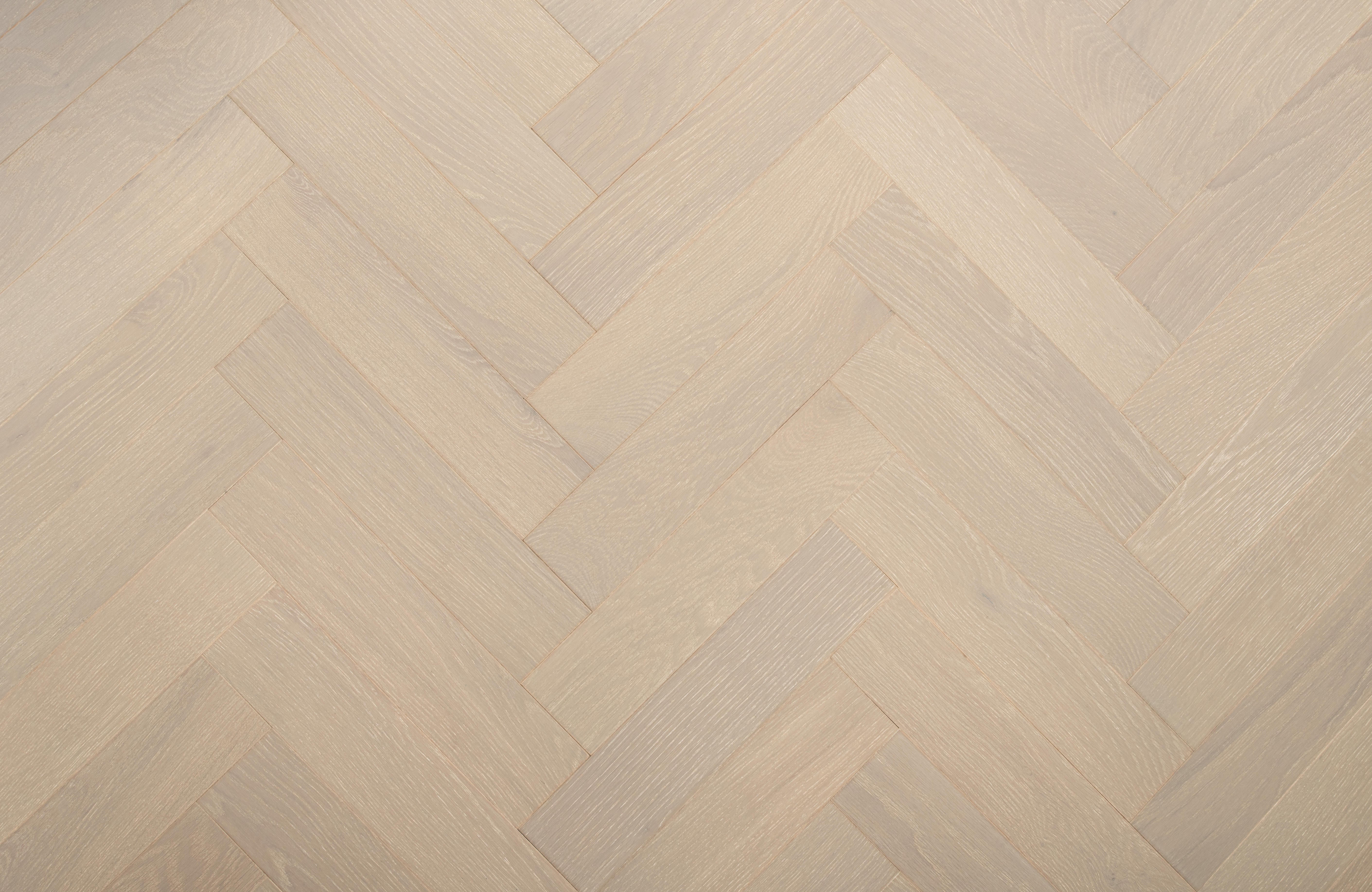 20(6)x80x350 Brushed Grey Lacquered Herringbone Engineered Oak Flooring