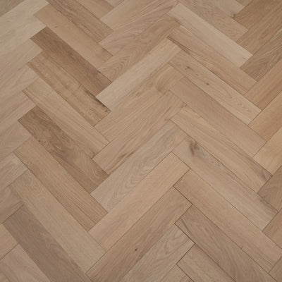 18 x 90 x 300 Unfinished Herringbone Solid Oak Flooring