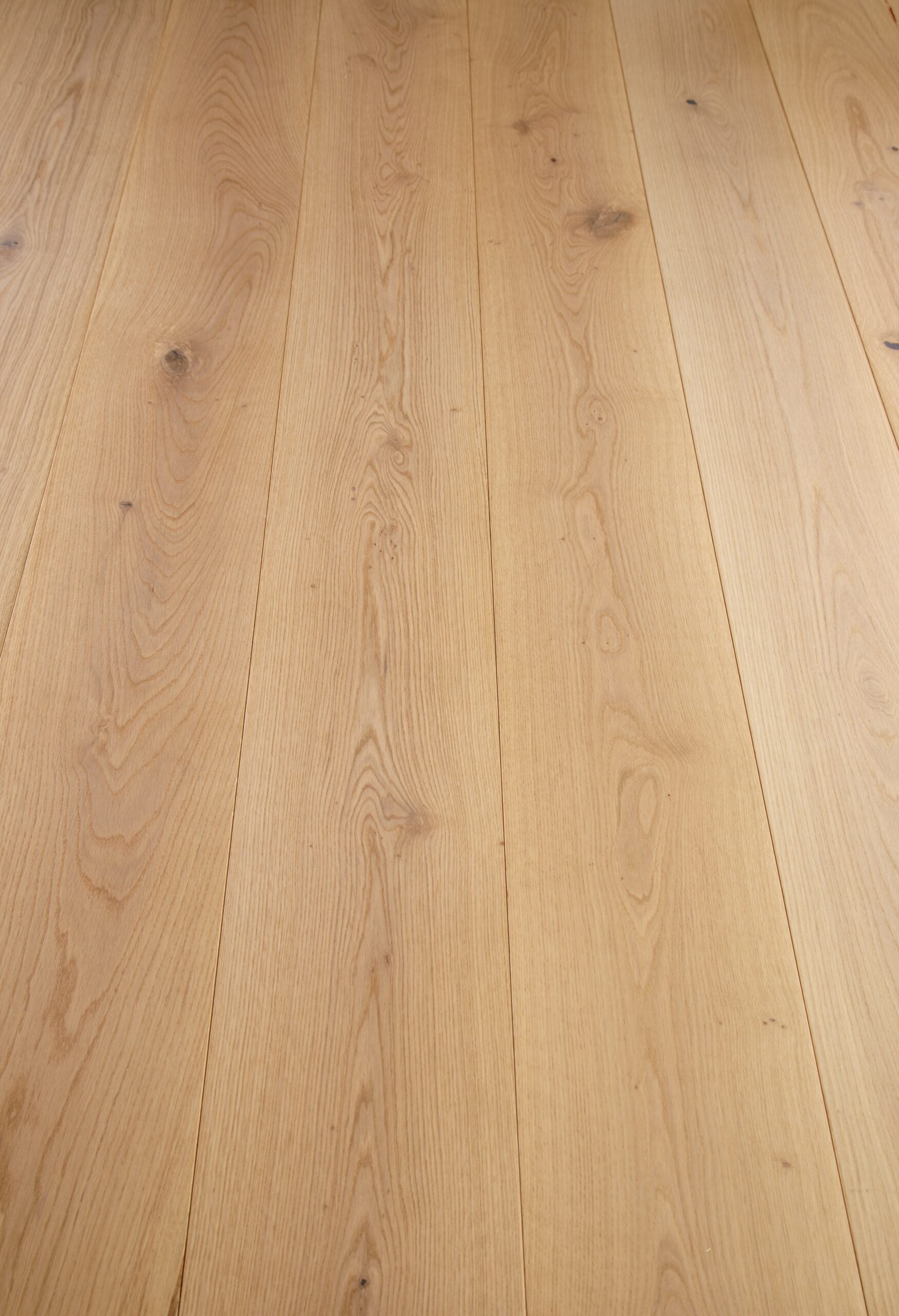 15(4)x190x1900 Invisible Oiled Engineered Oak Flooring - 2.166m2 image 0