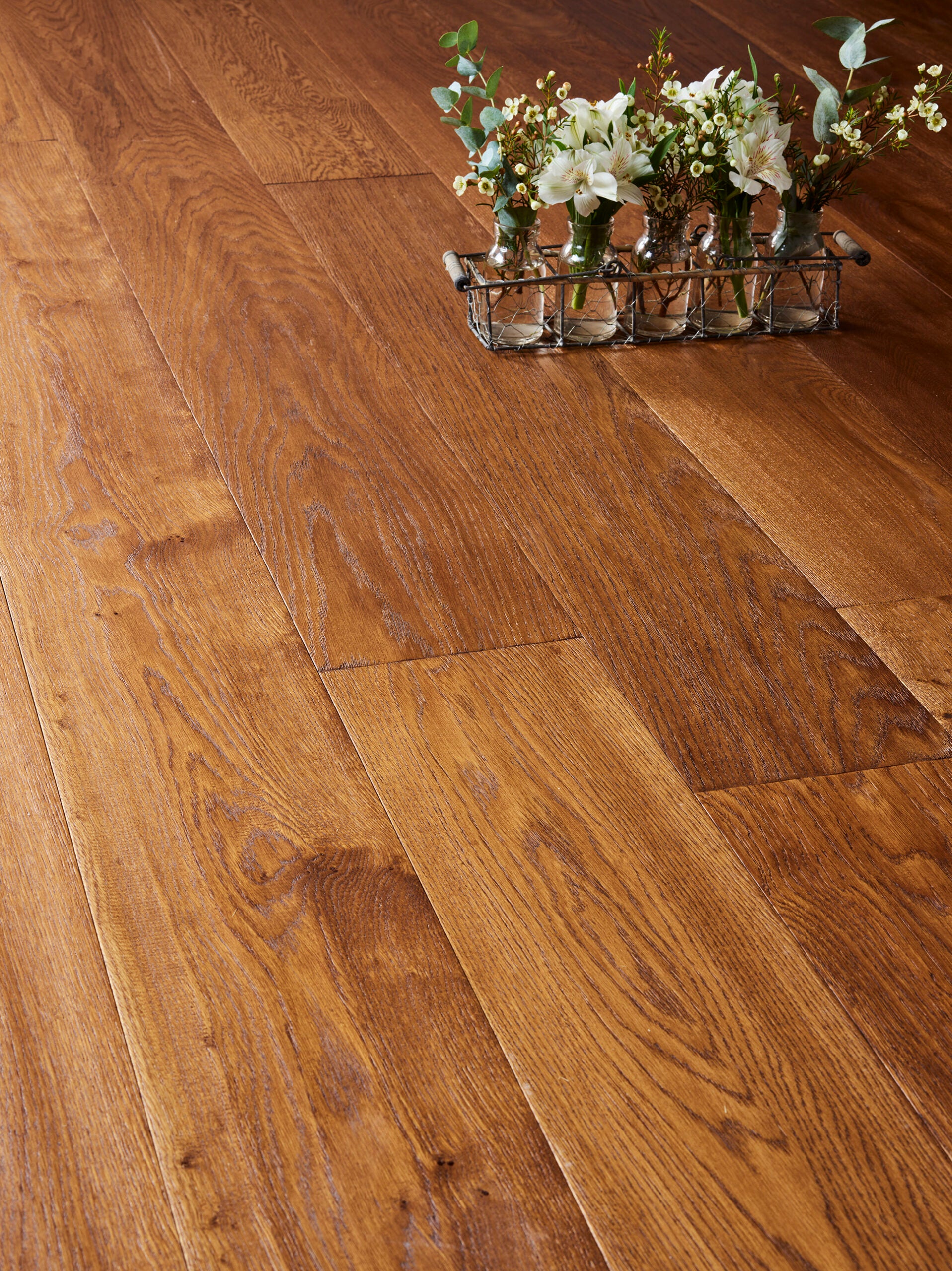 14(3)x190 Hand-Scraped Cognac Engineered Oak Flooring E2005A image 0
