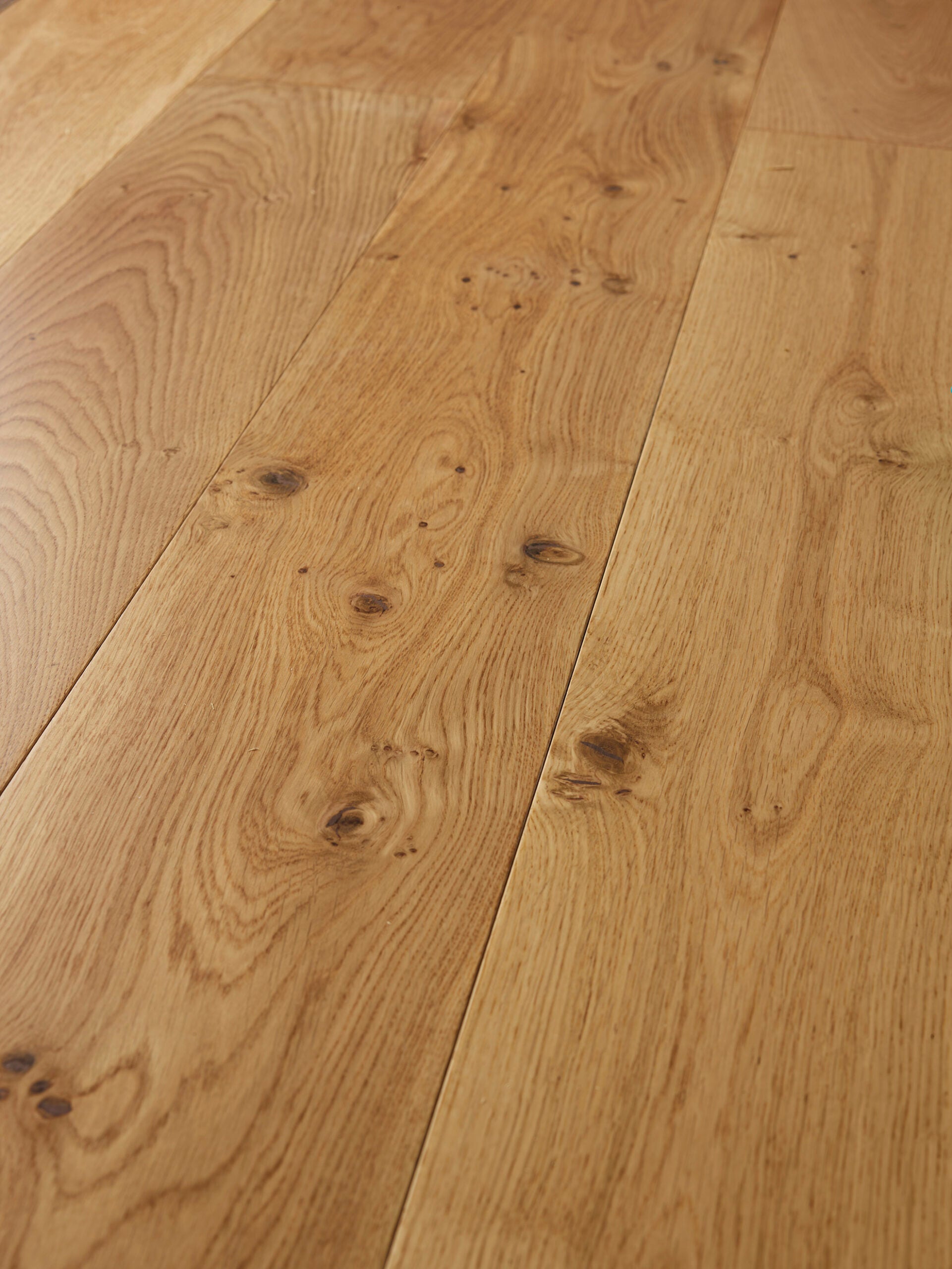 14(3)x190 Matt Lacquered Oak Flooring image 0