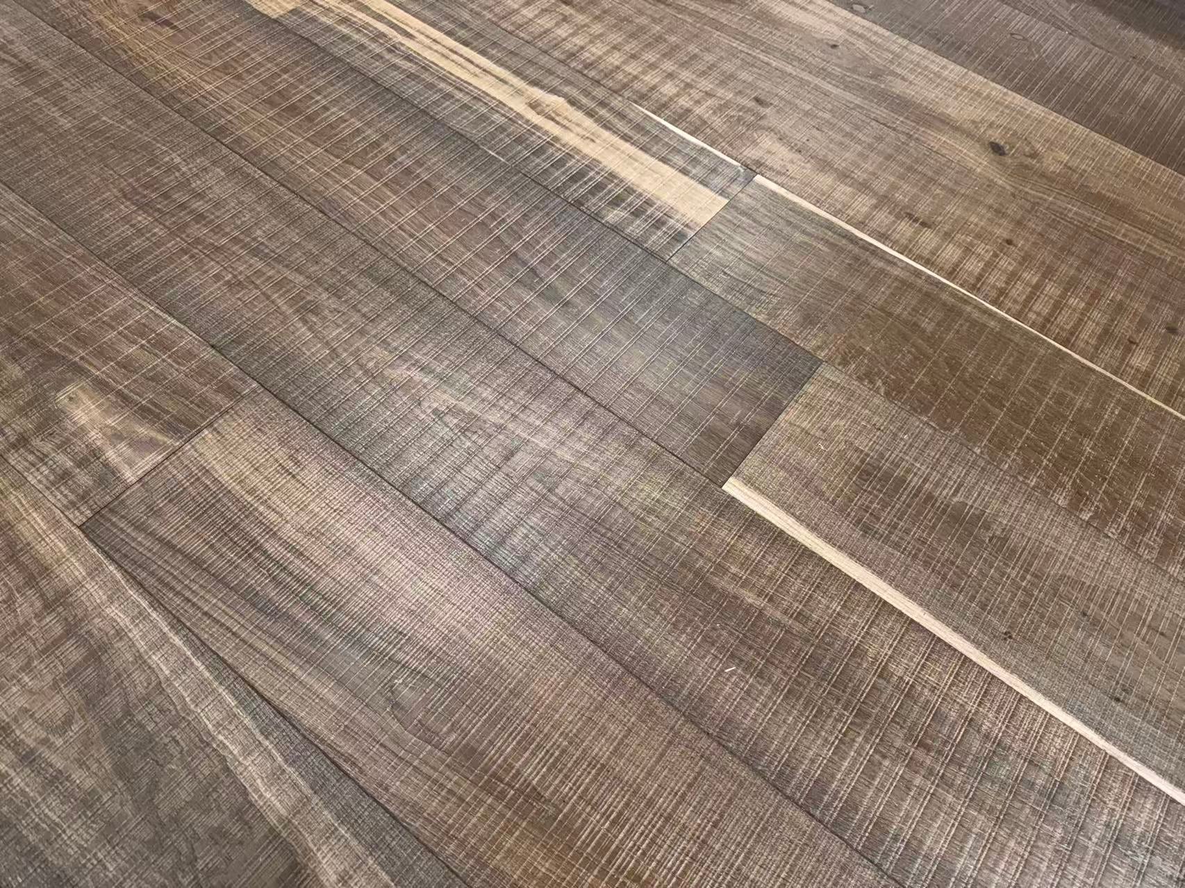 14(3)x190x1900 Luxe Smoked Bandsawn Oiled Engineered Oak Flooring - Box Coverage 2.888m2
